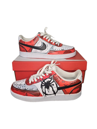 Custom Kicks