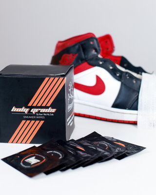 Grails Shield Wipes - Sneaker Cleaning Wipes - Illustration 2