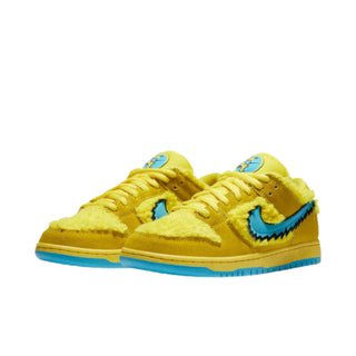 Grateful Dead x Nike Dunk Low SB 'Yellow Bear' Sneakers - Front