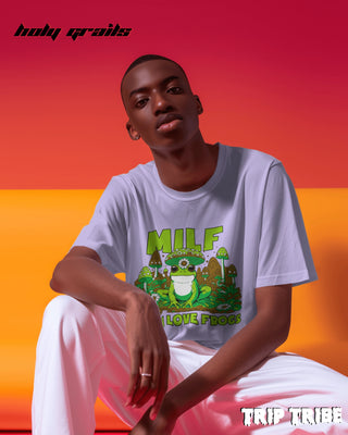 Men in Street Style 'Man I Love Frogs' Lavender 240 GSM 100% Cotton Oversize Tee HG x Trip Tribe - Front