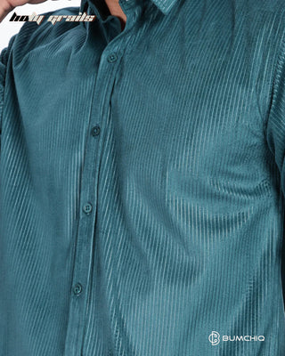 Guy in Streetwear 'Pleat Creased' Teal Solid Polyester Full Sleeve Slim Fit Shirt HG x Bumchiq - Front Close Up