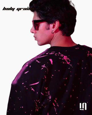 Men in 'Chaos Paint' Black 400 GSM Suede Fabric Printed Oversize Swearshirt HG x Sullitt - Back Shoulder Close