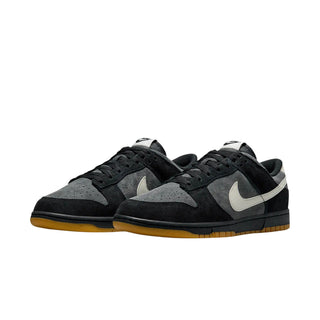 Nike Dunk Low SE 'Black Anthracite Gum' (HQ1931-001) Sneaker - Front