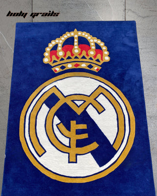 Royal Madrid Glory Tufted Rug On Floor Close