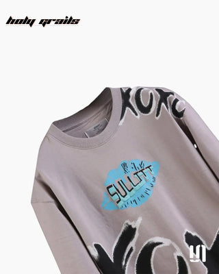 Street Style 'Hugs & Kisses' Ash Grey 240 GSM 100% French Terry Cotton Oversized Tee HG x Sullitt - Front Close