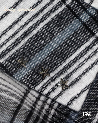 Street Style 'Iced White Button Down' White Black Checkered Flannel Full Sleeve Shirt HG x Pvt Ltd - Front Collar Close Up