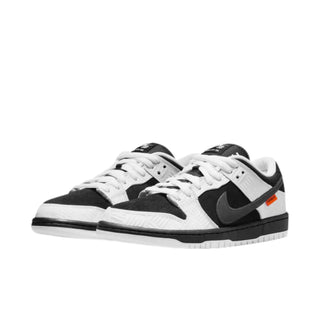TIGHTBOOTH x Nike Dunk Low SB Sneakers - Front